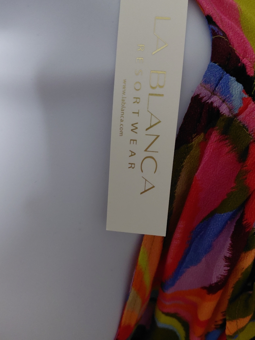 La Blanca Resortwear Multicolor Abstract Dress Size Medium NWT Vibrant Vacation - Picture 5 of 6